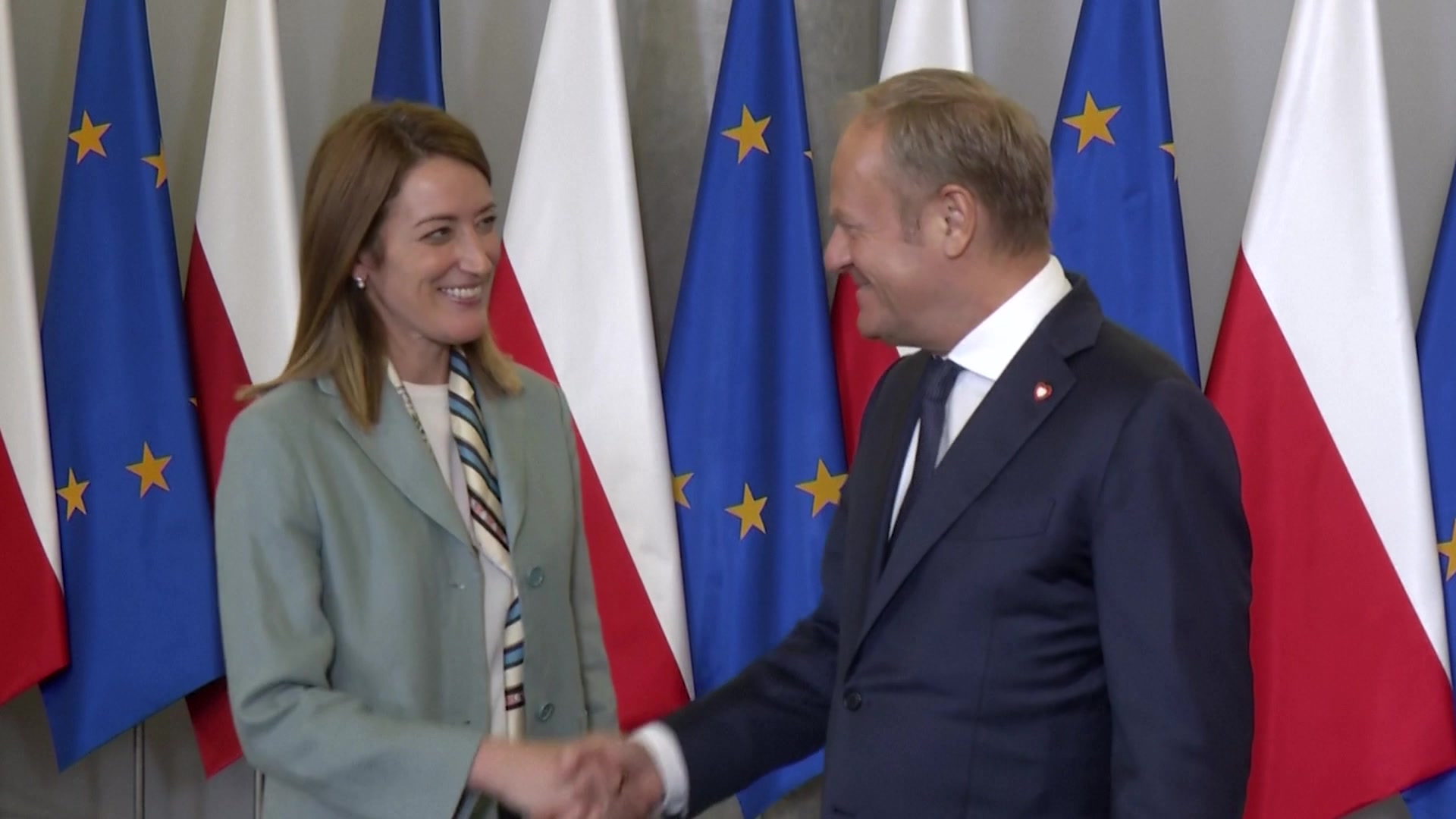 Official visit by Roberta METSOLA, EP President to Warsaw (Poland): arrival and welcome by Donald TUSK, Polish Prime Minister, meeting and roundtable